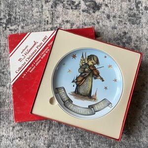 Signed Vintage Hummel Plate